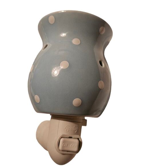 Scentsy Wax Warmer - Picture 2 of 3